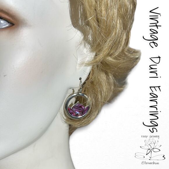 Vintage Duri Abalone Inlay Earrings | Silver Tone Design - Picture 3 of 11